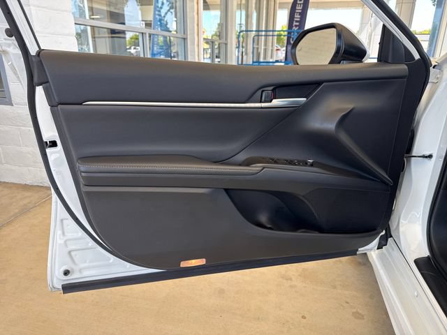 Used 2023 Toyota Camry XSE FWD image 12