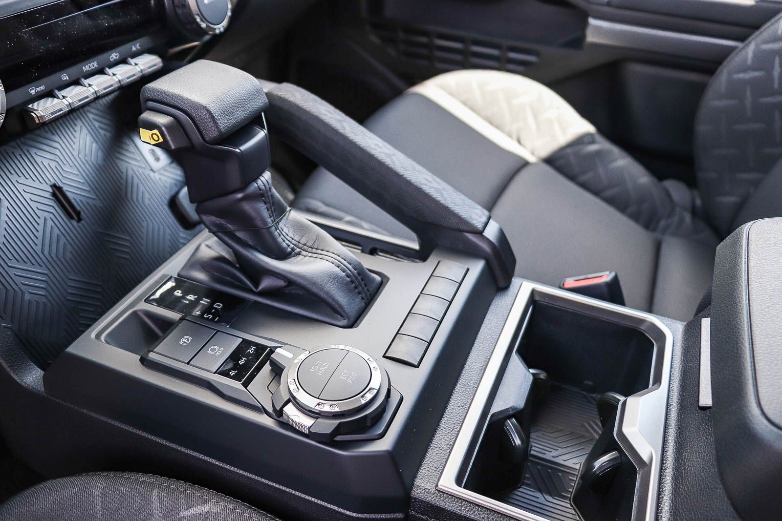 New 2026 Toyota Tacoma SR5 image 25