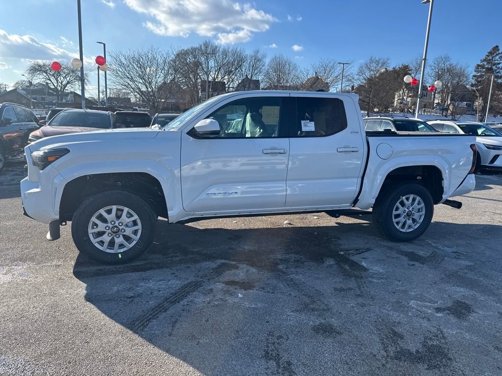 New 2026 Toyota Tacoma SR5 image 4