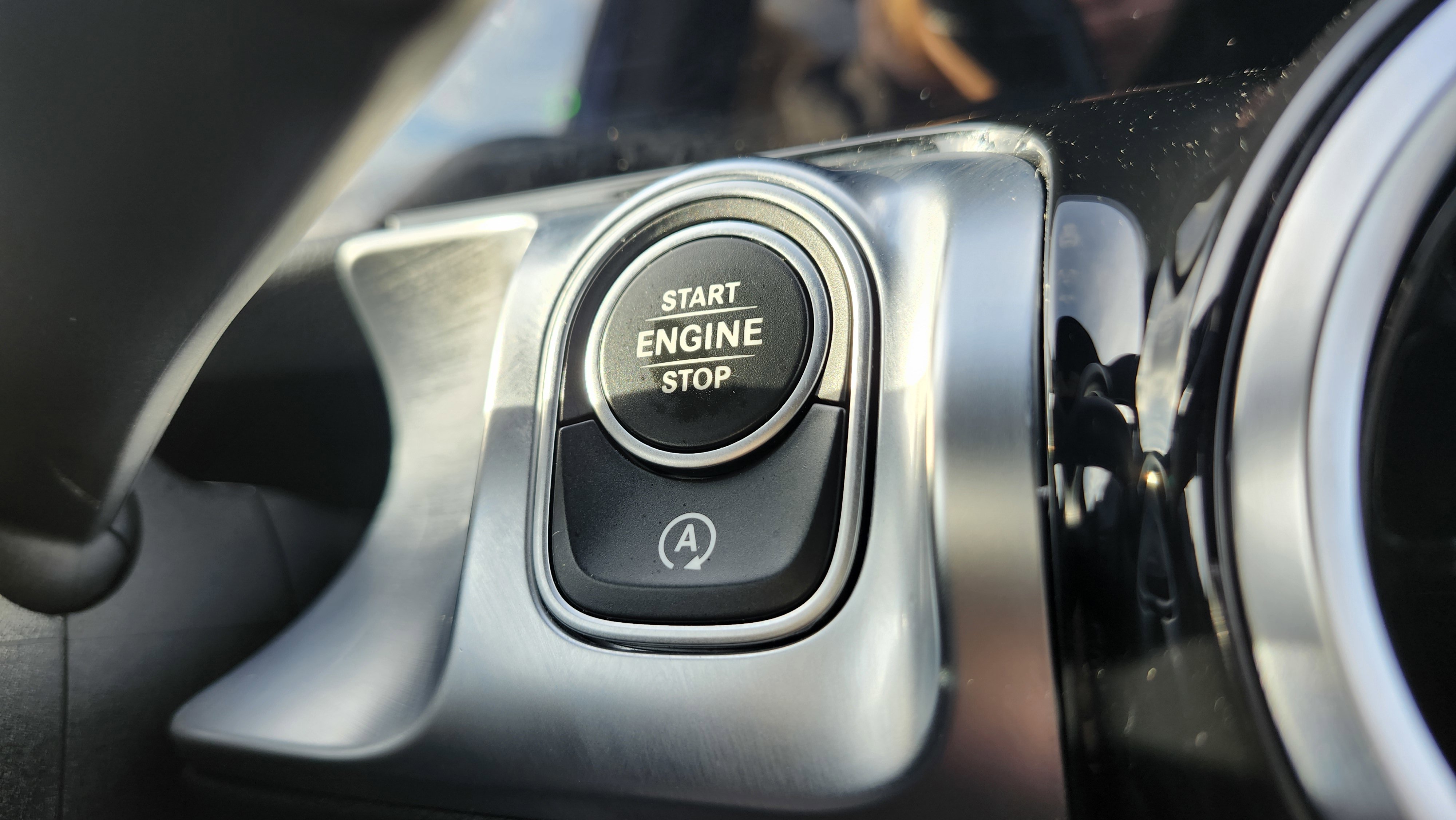 Used 2021 Mercedes-Benz GLB 250 4MATIC image 8