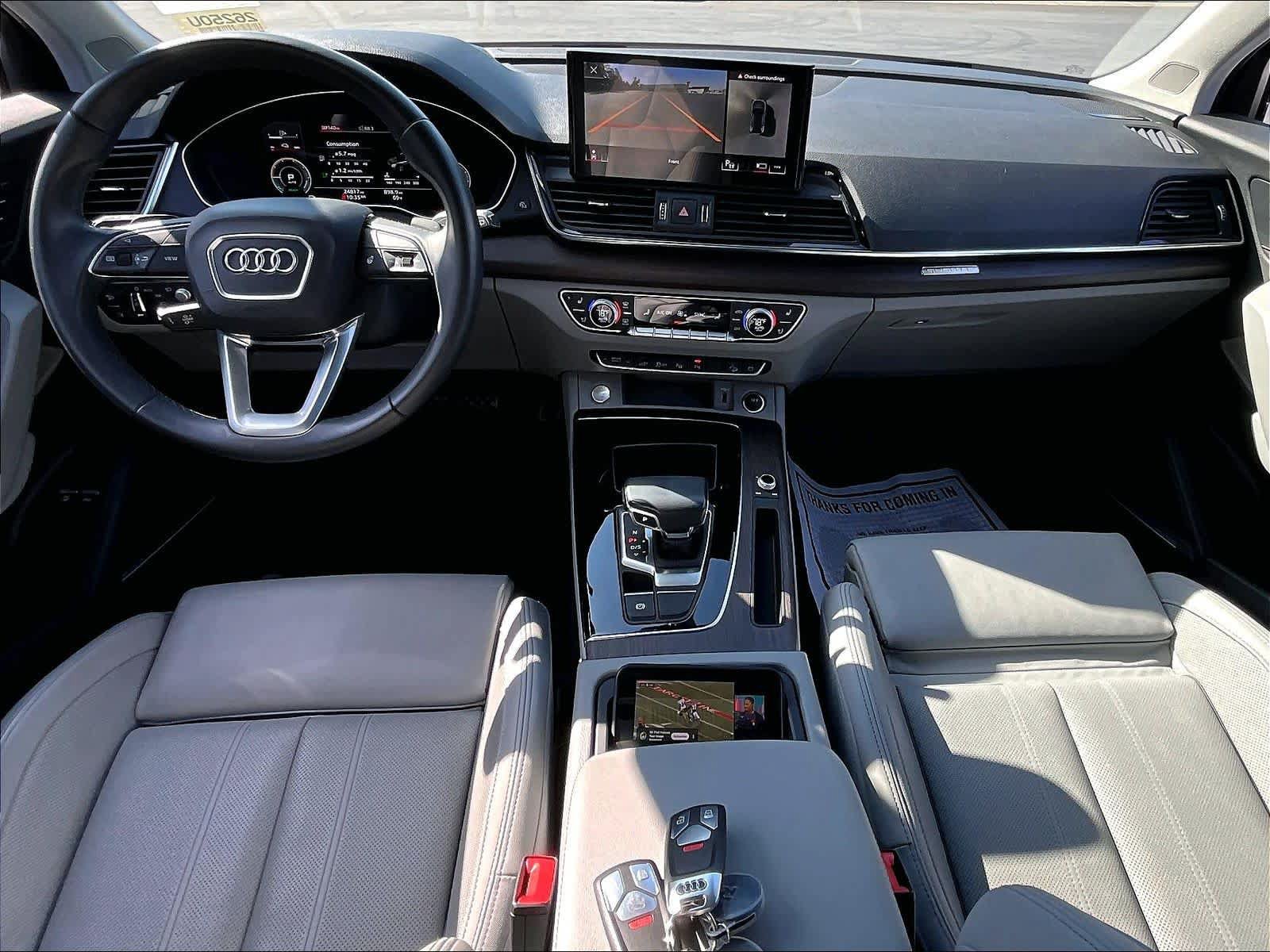 Used 2022 Audi Q5 e Prestige AWD/4WD image 19