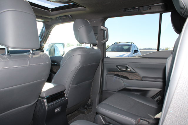 Certified 2025 Lexus GX 550 w/ Accessory Package (31) AWD/4WD image 10