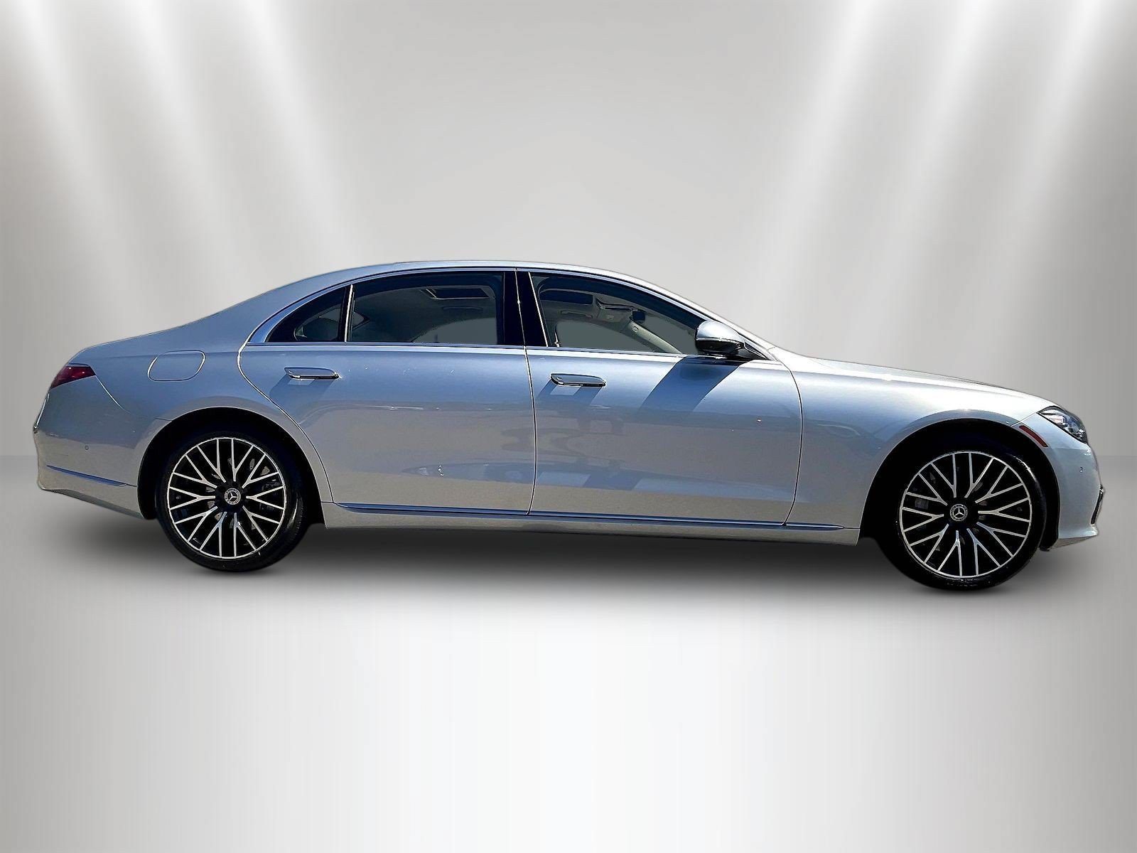 Certified 2023 Mercedes-Benz S 500 4MATIC image 4
