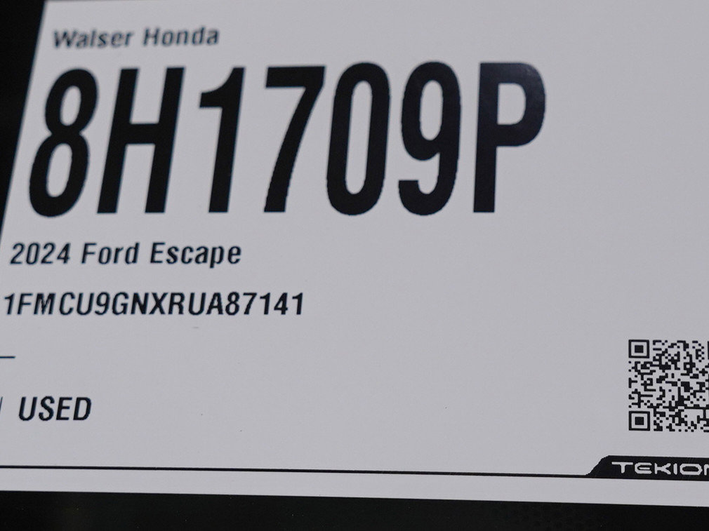 Used 2024 Ford Escape Active image 32