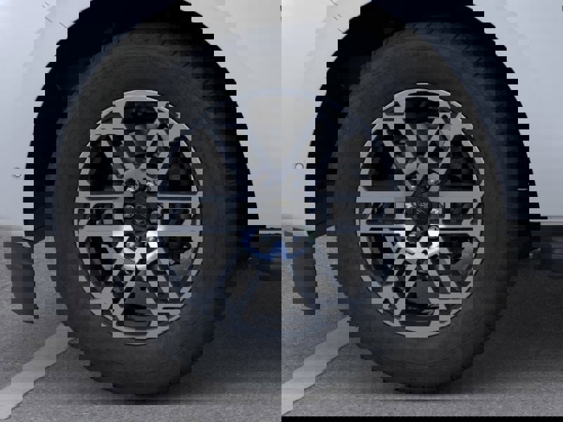 New 2025 Ford Expedition Active image 19