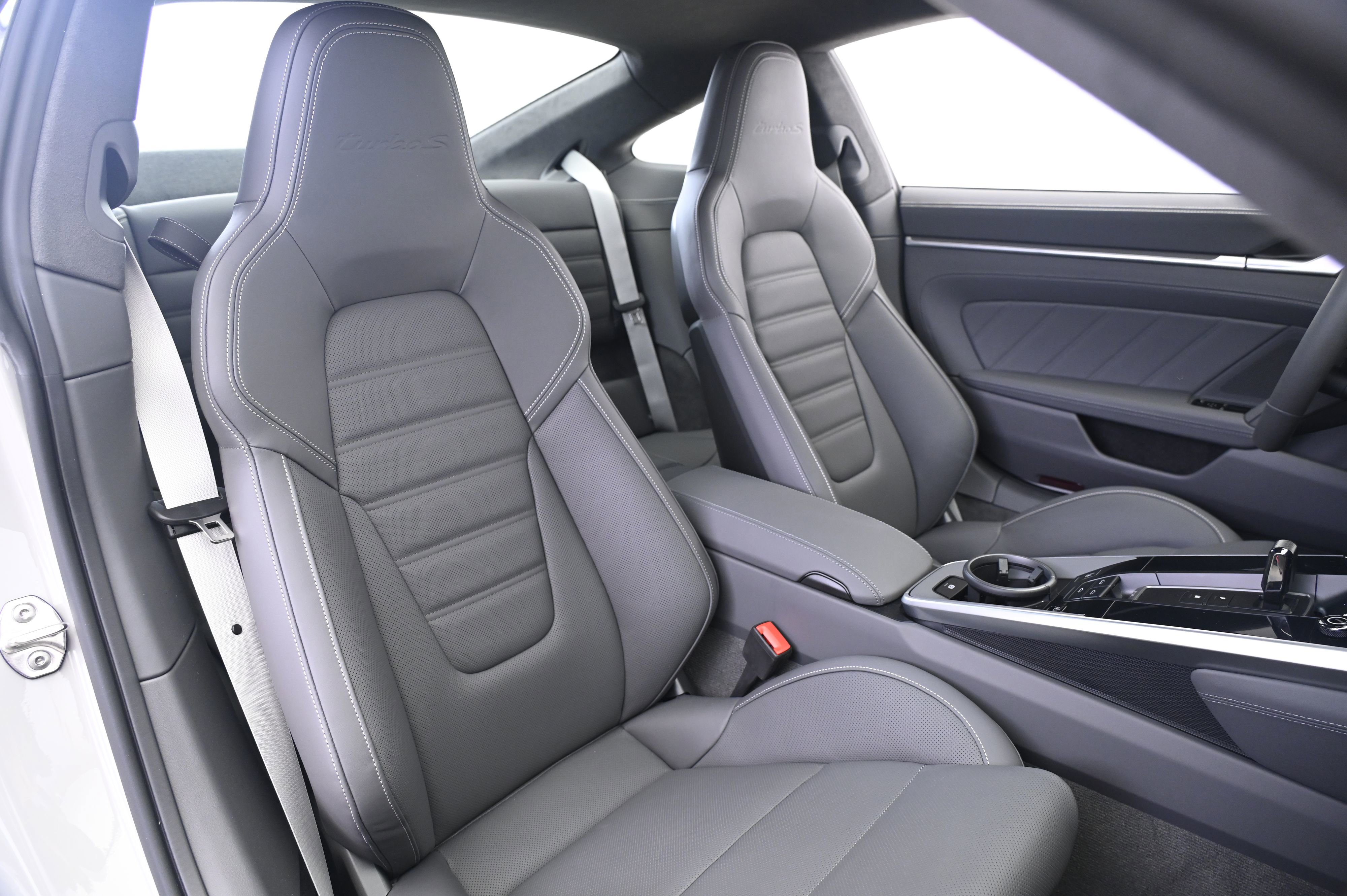 Certified 2025 Porsche 911 Turbo S image 20