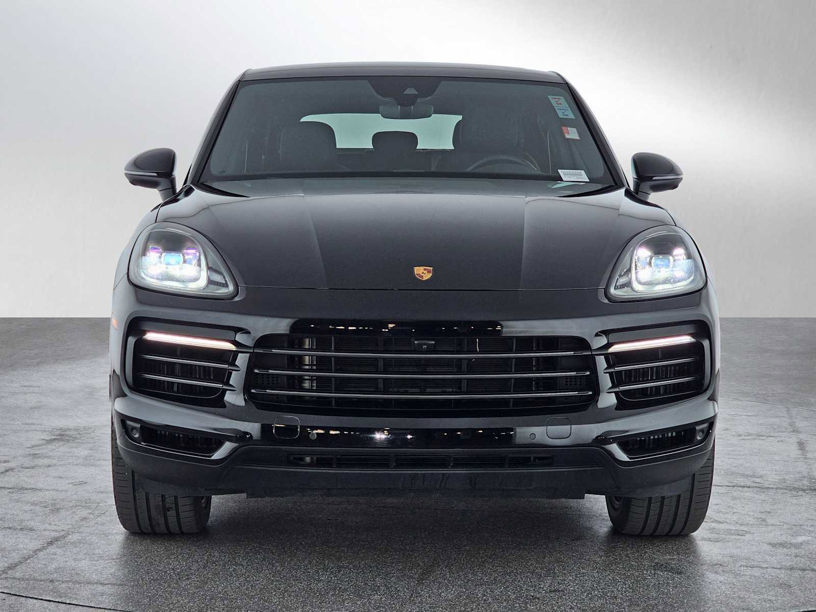 Used 2023 Porsche Cayenne Platinum Edition image 8