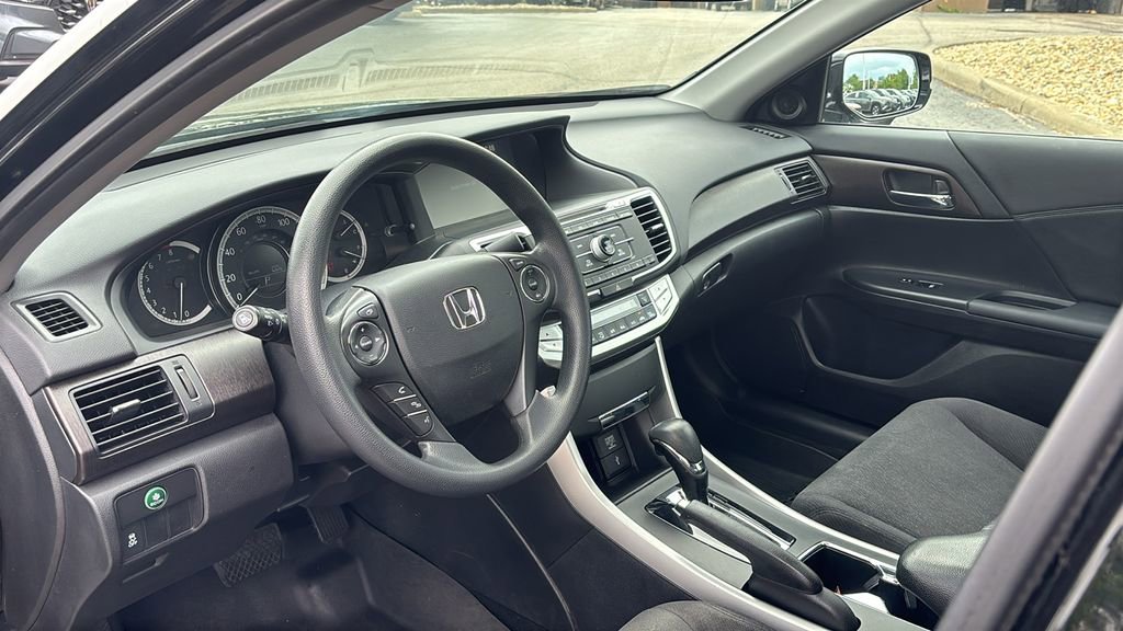 Used 2014 Honda Accord EX image 24