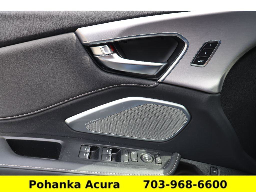 Certified 2023 Acura RDX FWD w/ Technology Package image 22
