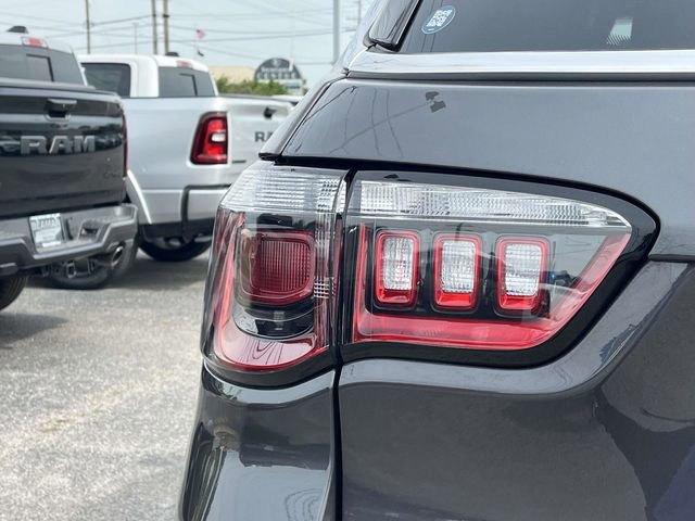 Used 2024 Jeep Compass Sport AWD/4WD image 10