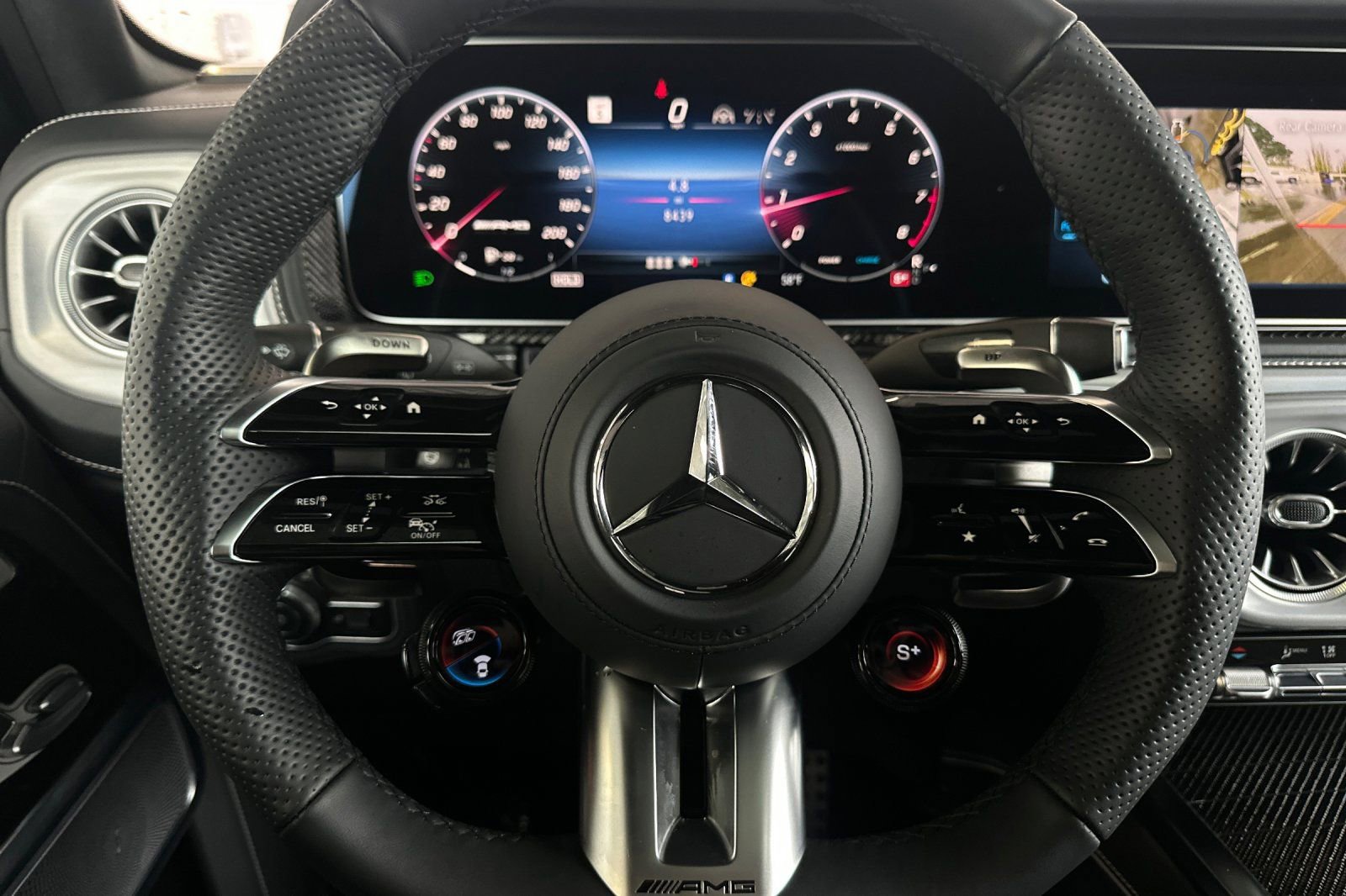 Used 2025 Mercedes-Benz G 63 AMG 4MATIC image 24