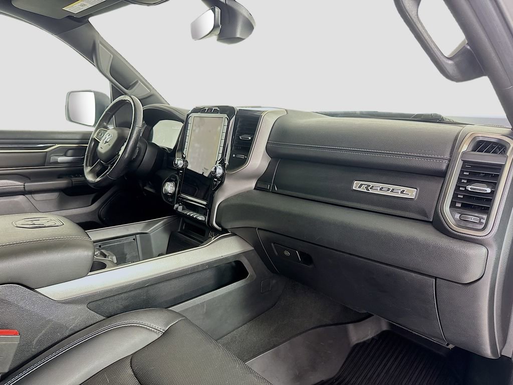Used 2020 RAM 1500 Rebel image 27