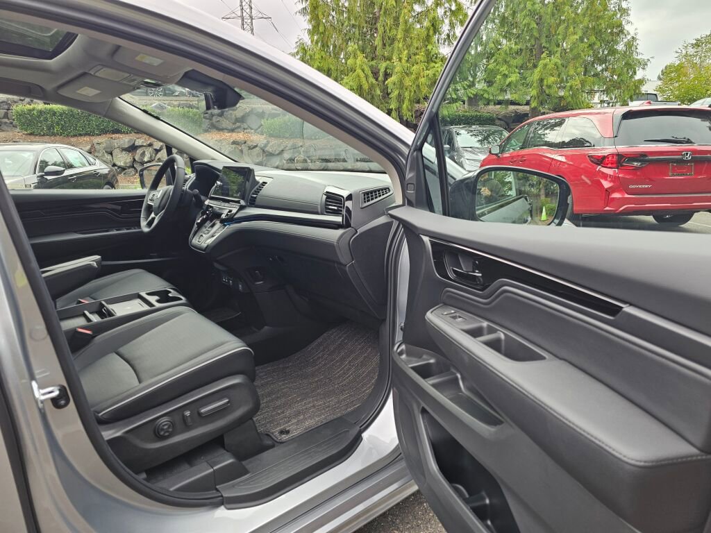 New 2026 Honda Odyssey Elite image 10