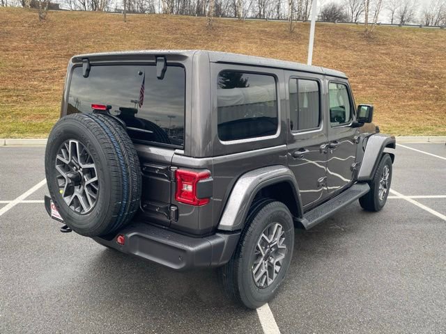 New 2026 Jeep Wrangler Sahara image 8