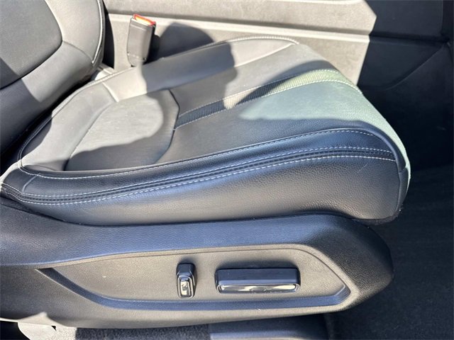 Used 2023 Honda Pilot EX-L image 11