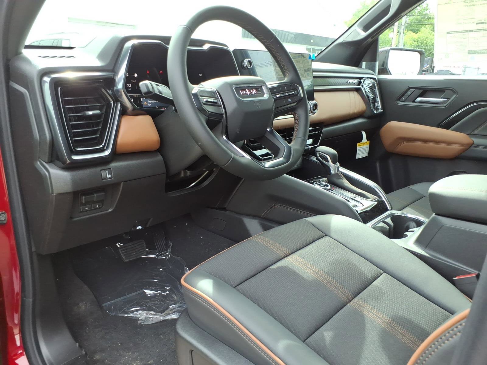 New 2026 GMC Canyon AT4 w/ Nightfall Essentials Package AWD/4WD image 11
