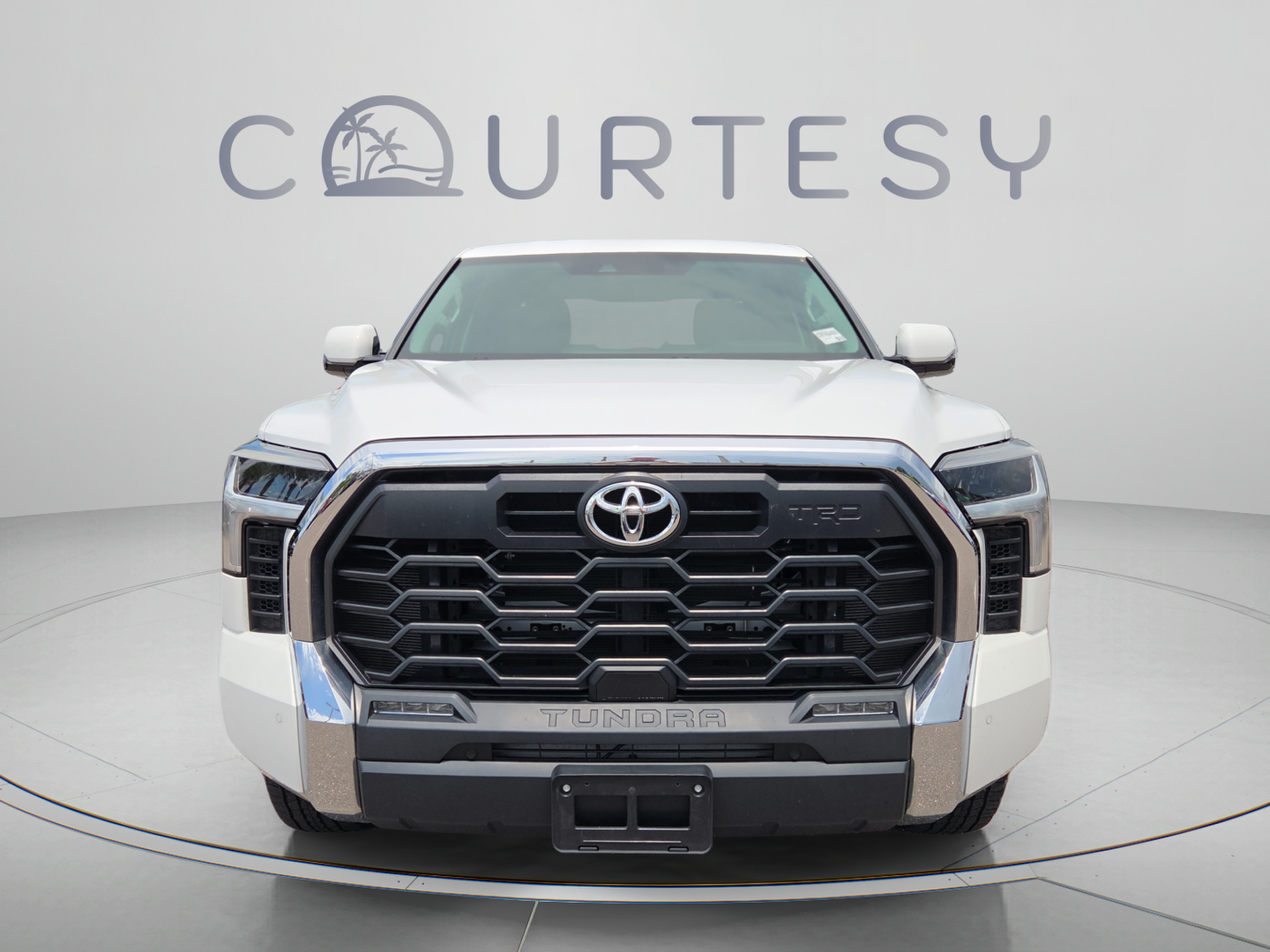 Used 2022 Toyota Tundra SR5 w/ TRD Off-Road Package AWD/4WD image 8