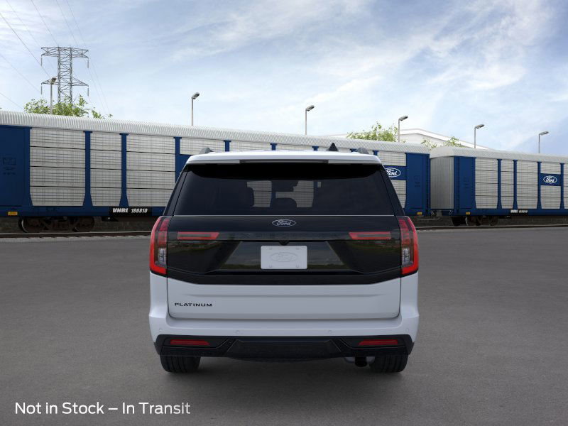 New 2026 Ford Expedition Platinum image 5