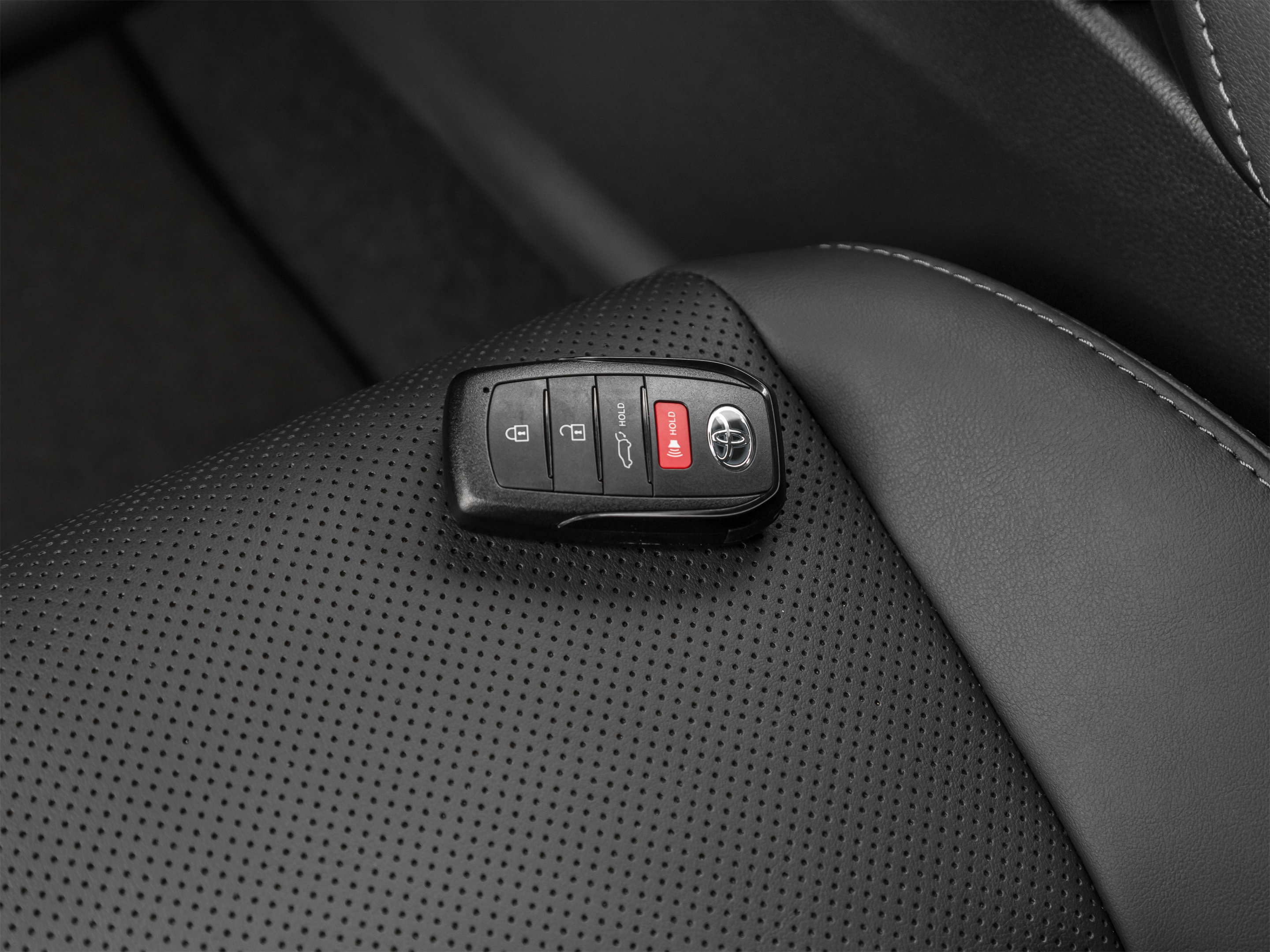 Used 2021 Toyota Venza LE AWD/4WD image 42