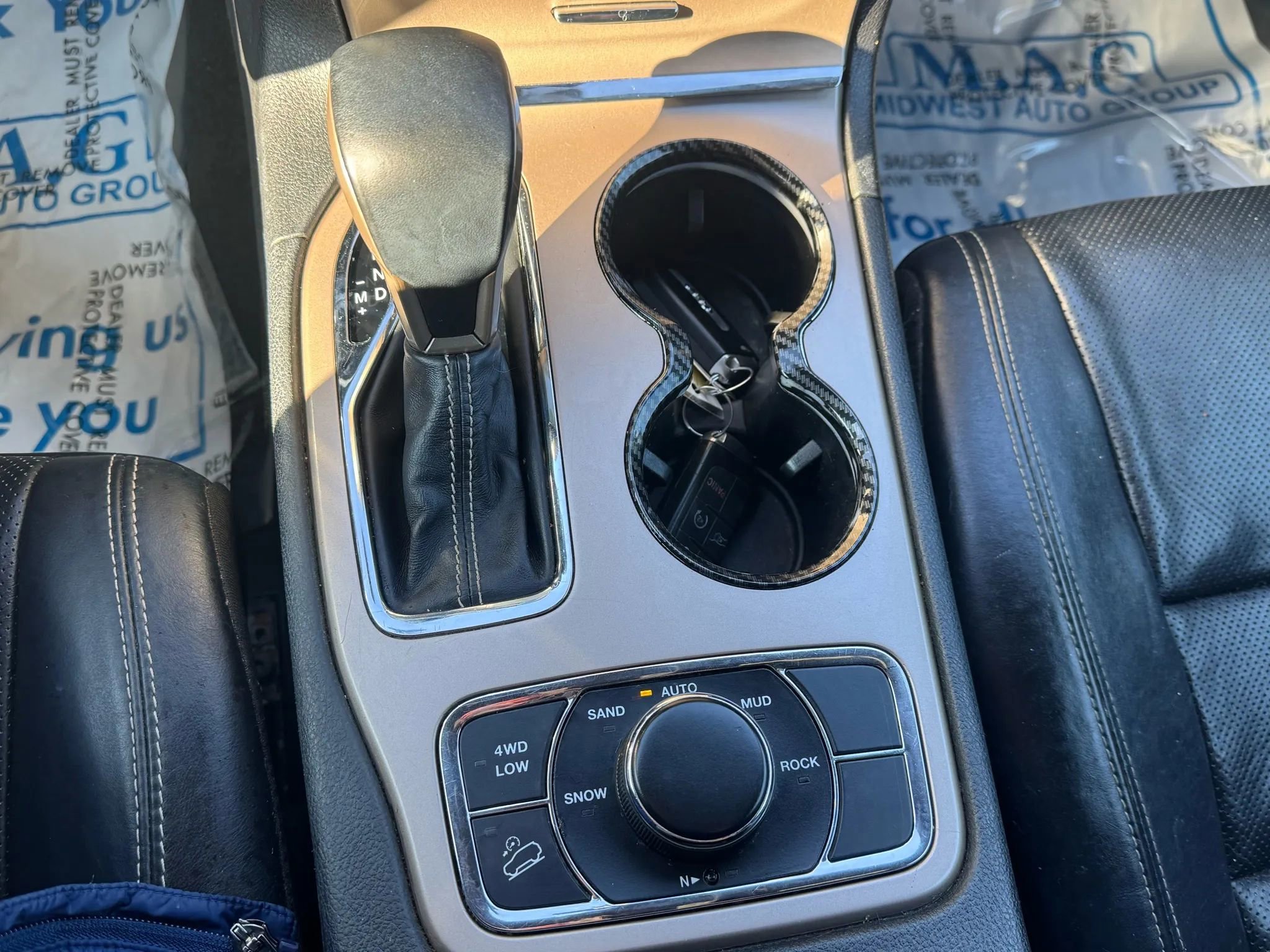 Used 2017 Jeep Grand Cherokee Limited w/ Luxury Group II image 16