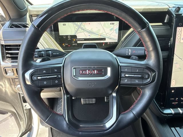 Used 2025 GMC Yukon AT4 Ultimate AWD/4WD image 14