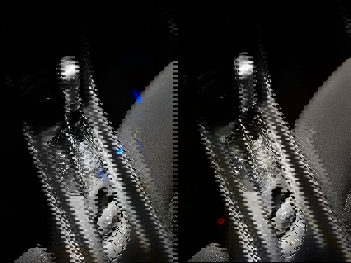 Used 2018 Toyota C-HR XLE image 27