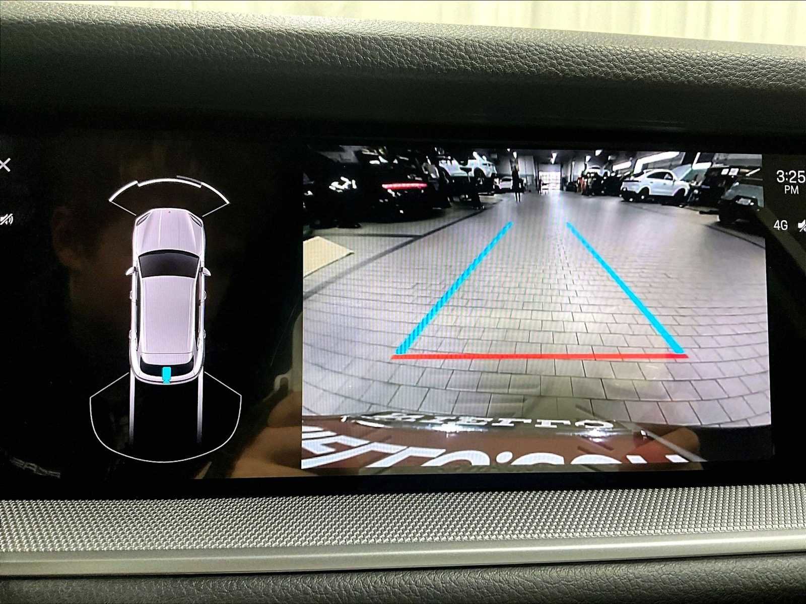 Used 2024 Porsche Cayenne image 21