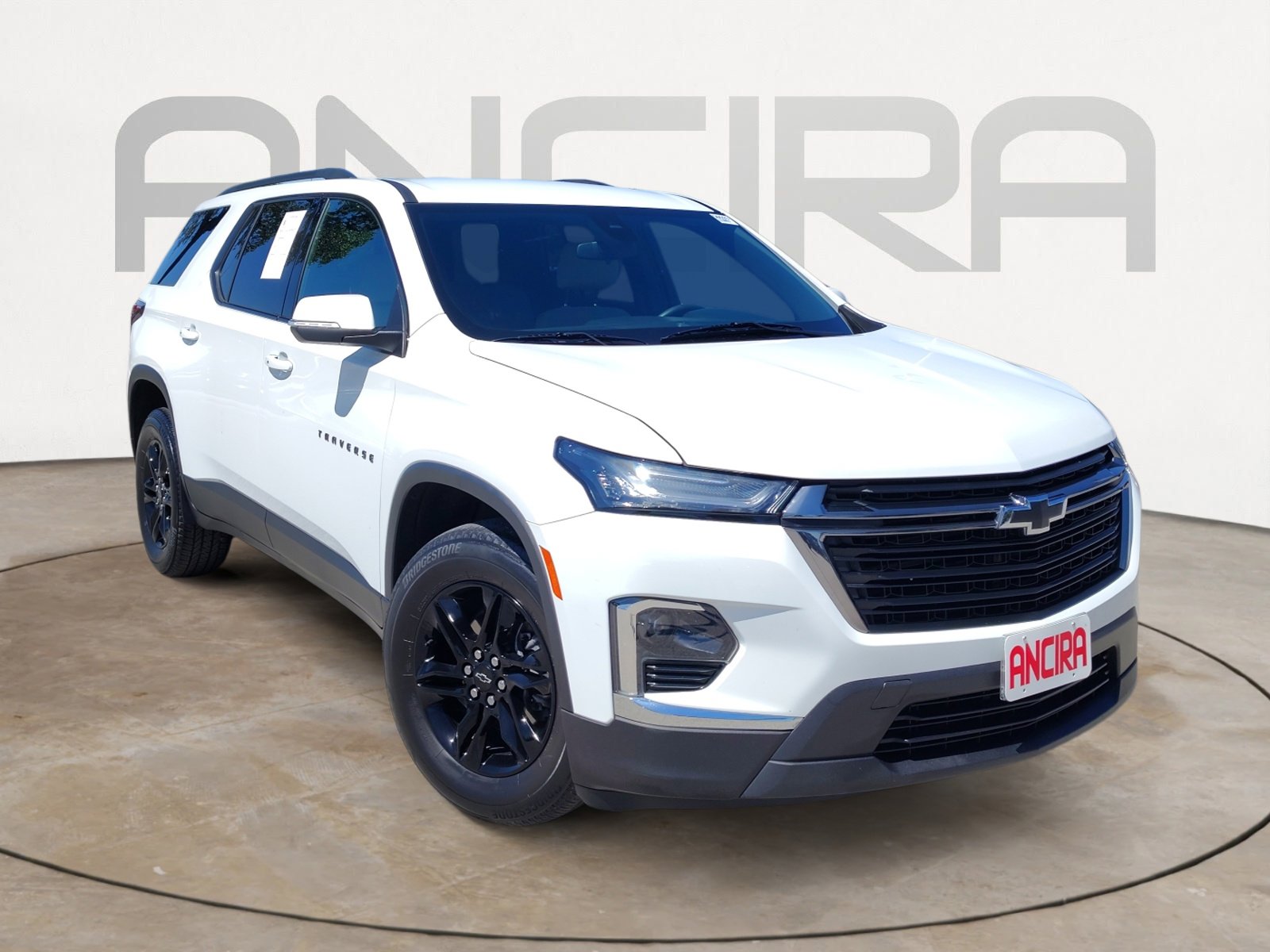 Used 2023 Chevrolet Traverse LS w/ Midnight/Sport Edition FWD image 7