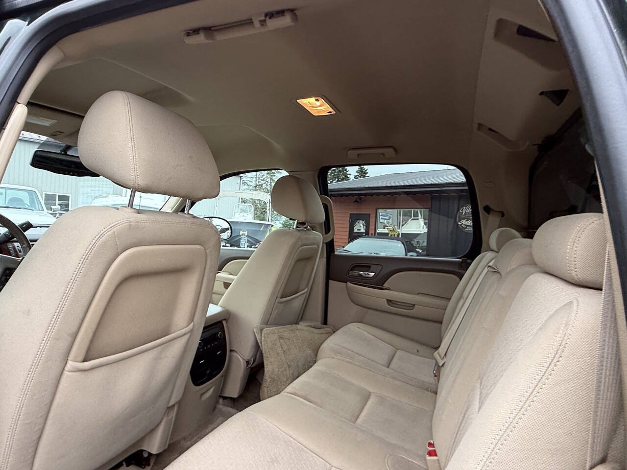 Used 2013 Chevrolet Avalanche LS AWD/4WD image 20