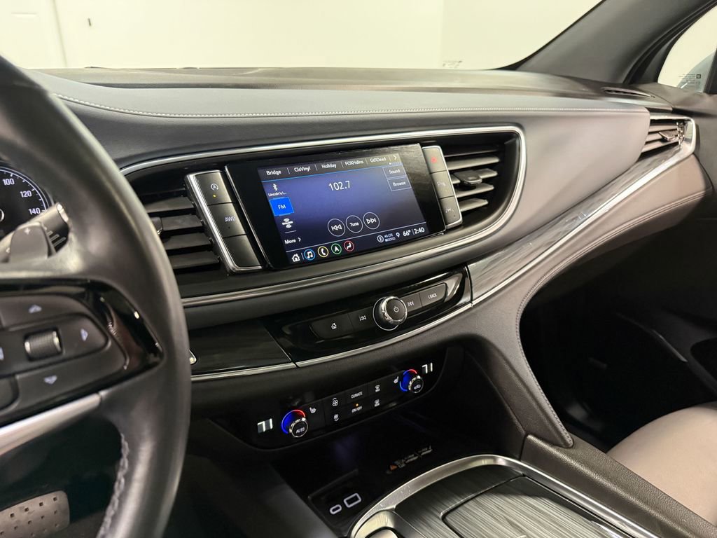 Used 2023 Buick Enclave Essence w/ Experience Buick Package AWD/4WD image 79