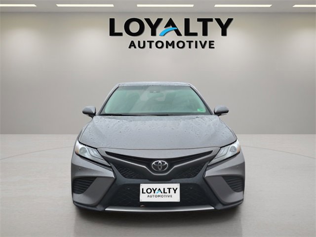 Used 2018 Toyota Camry XSE image 8