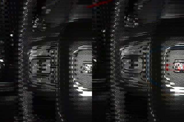 Used 2024 GMC Sierra 3500 Pro w/ Convenience Package image 30