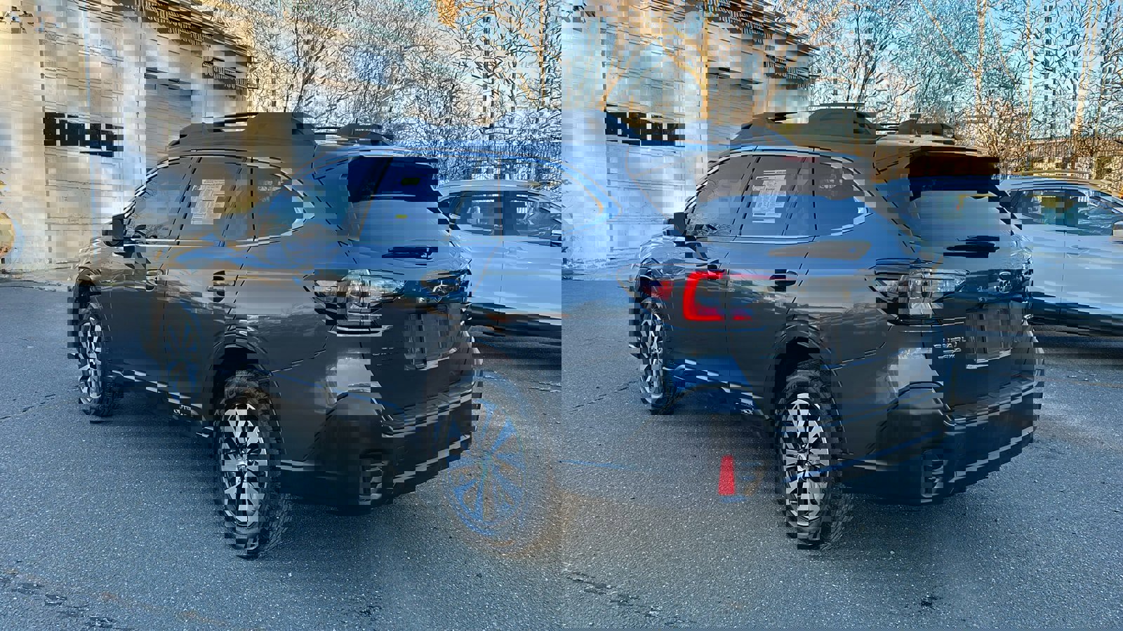 Used 2021 Subaru Outback 2.5i image 6