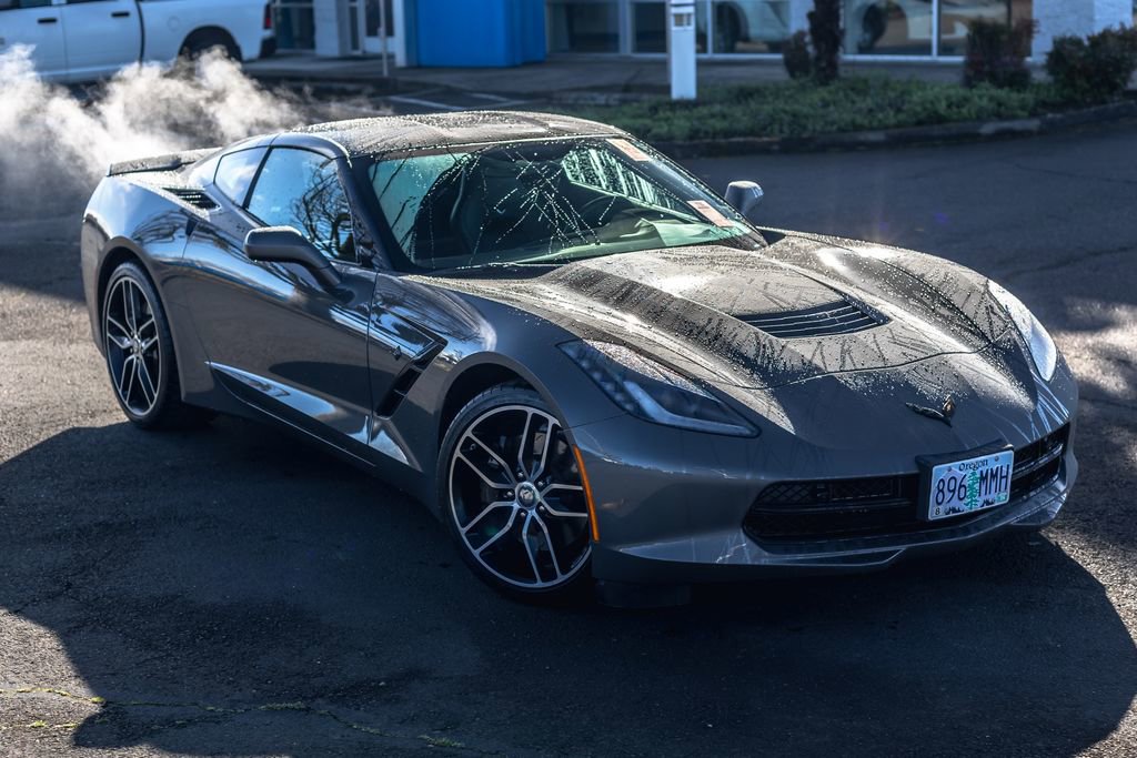 Used 2016 Chevrolet Corvette Stingray Coupe w/ 2LT Preferred Equipment Group video 2