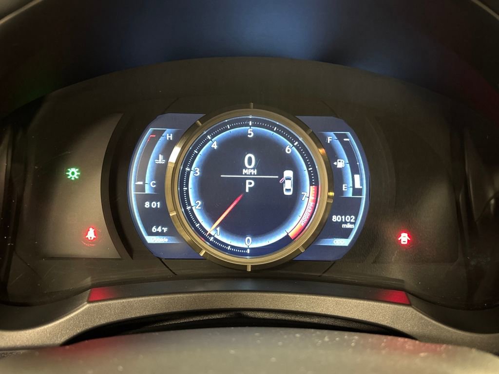 Used 2018 Lexus IS 300 F Sport w/ F Sport Package image 31