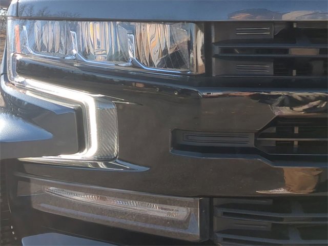 Used 2022 Chevrolet Silverado 1500 LT Trail Boss w/ Convenience Package II image 9