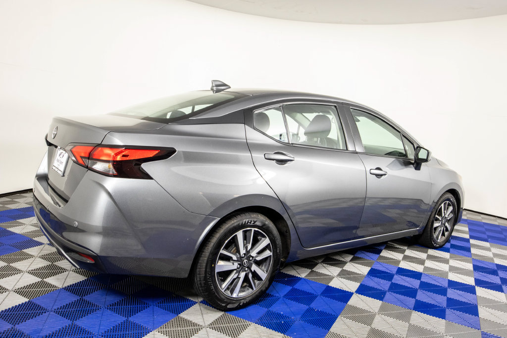 Used 2025 Nissan Versa SV FWD image 6
