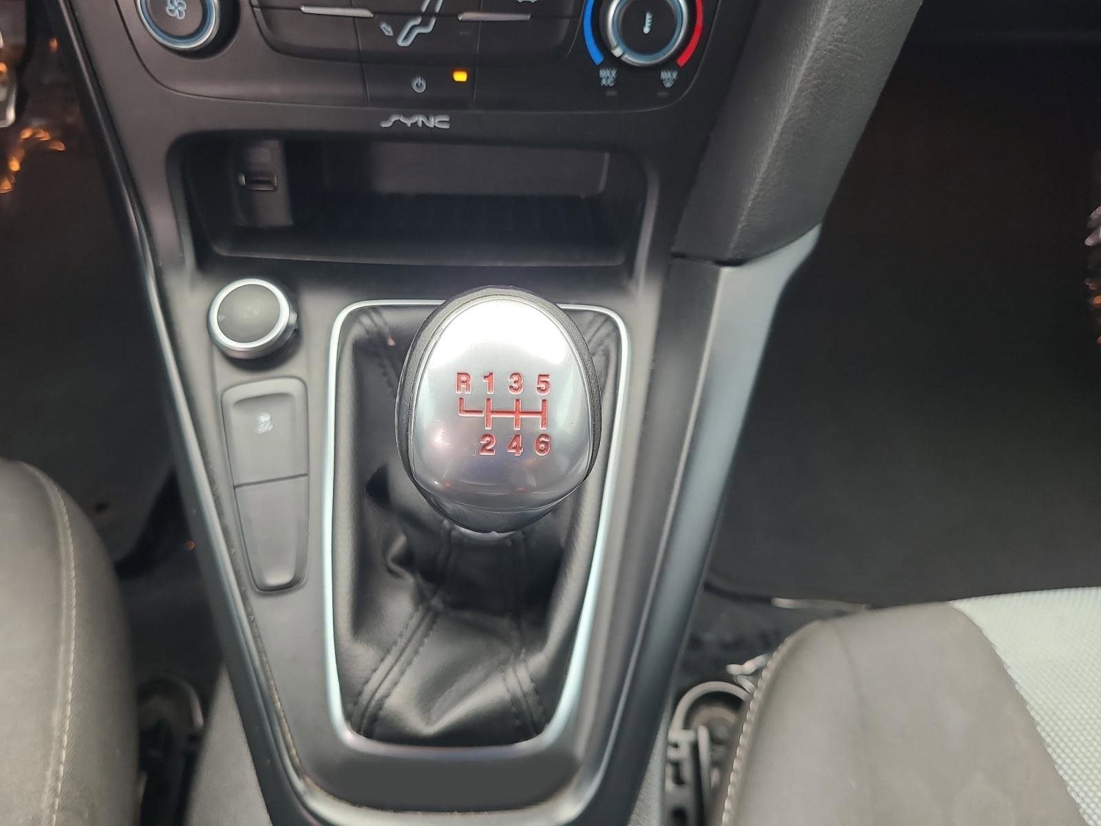 Used 2016 Ford Focus ST FWD image 16
