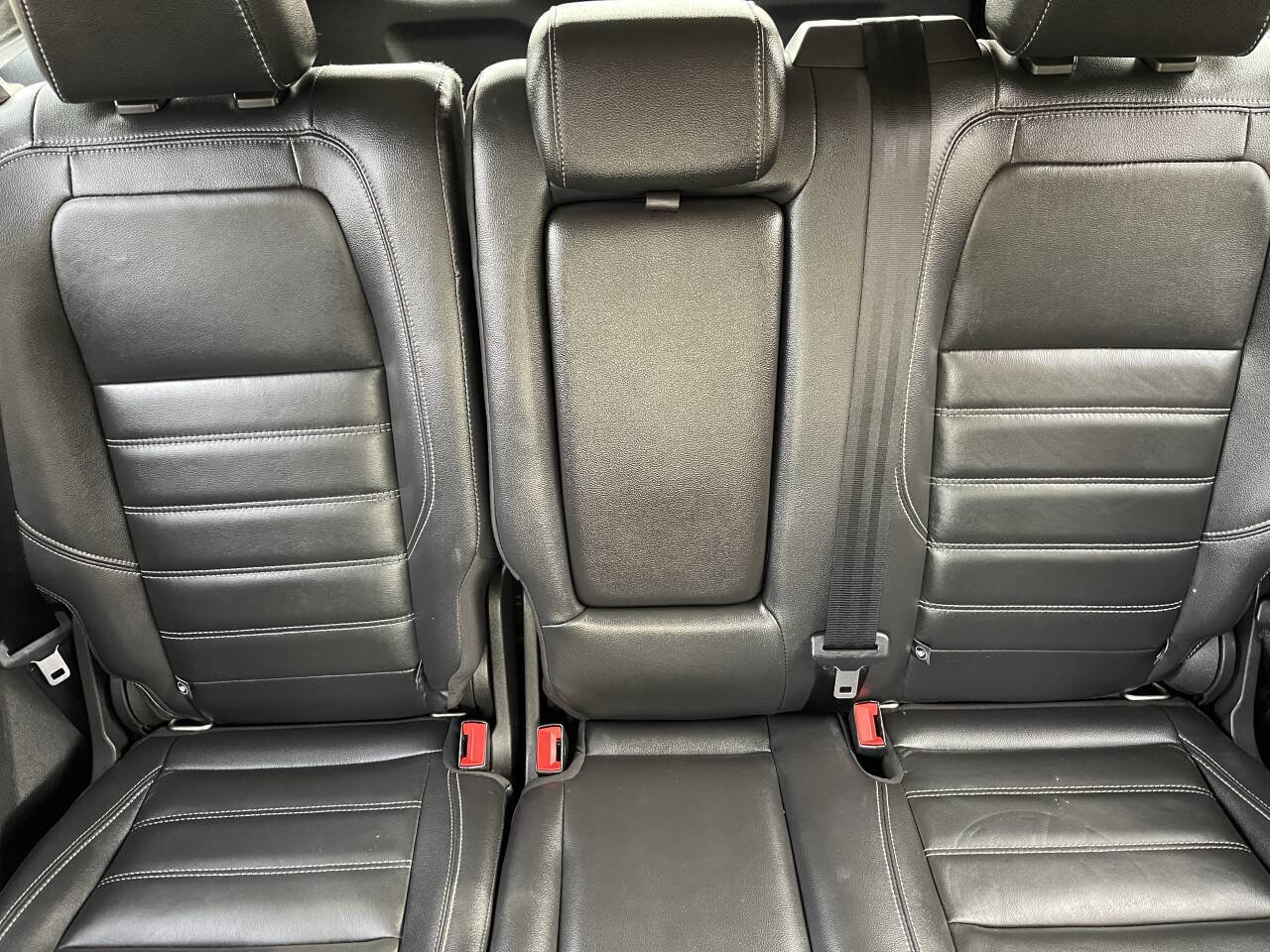 Used 2018 Ford Escape SEL image 11