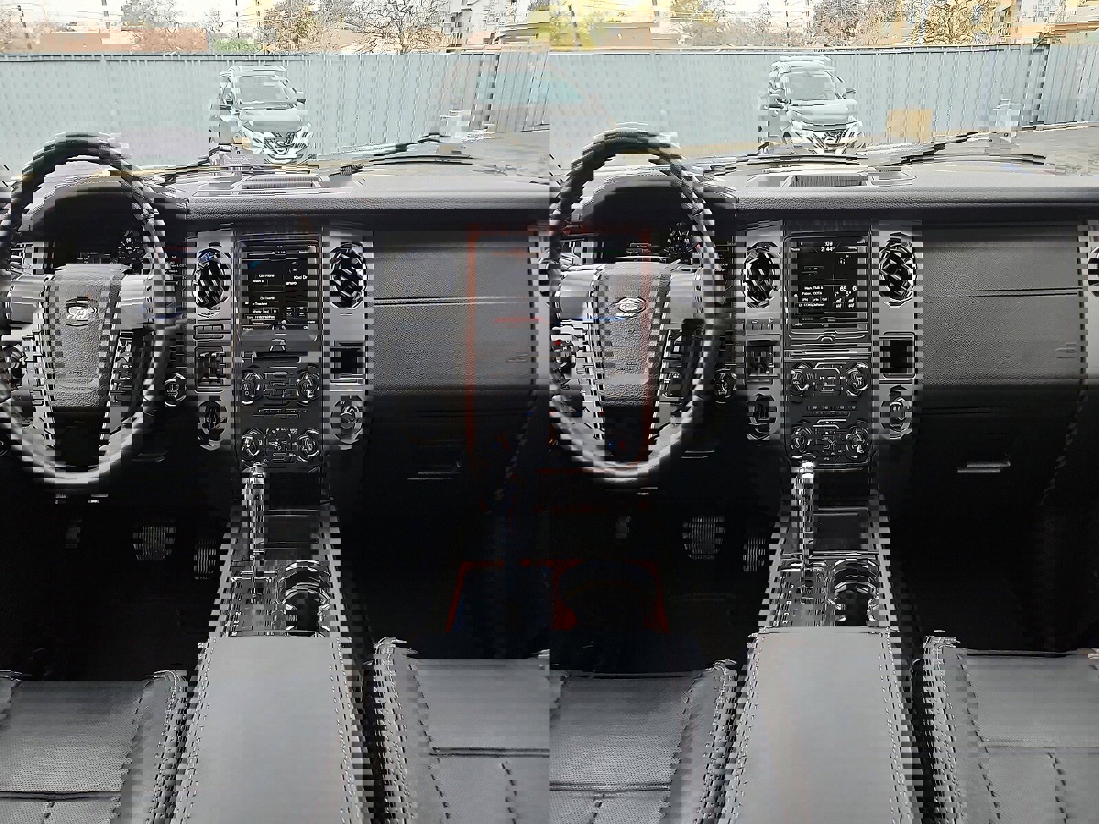 Used 2015 Ford Expedition Platinum image 8