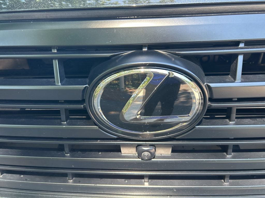 Used 2025 Lexus GX 550 w/ Cold Area Package AWD/4WD image 10