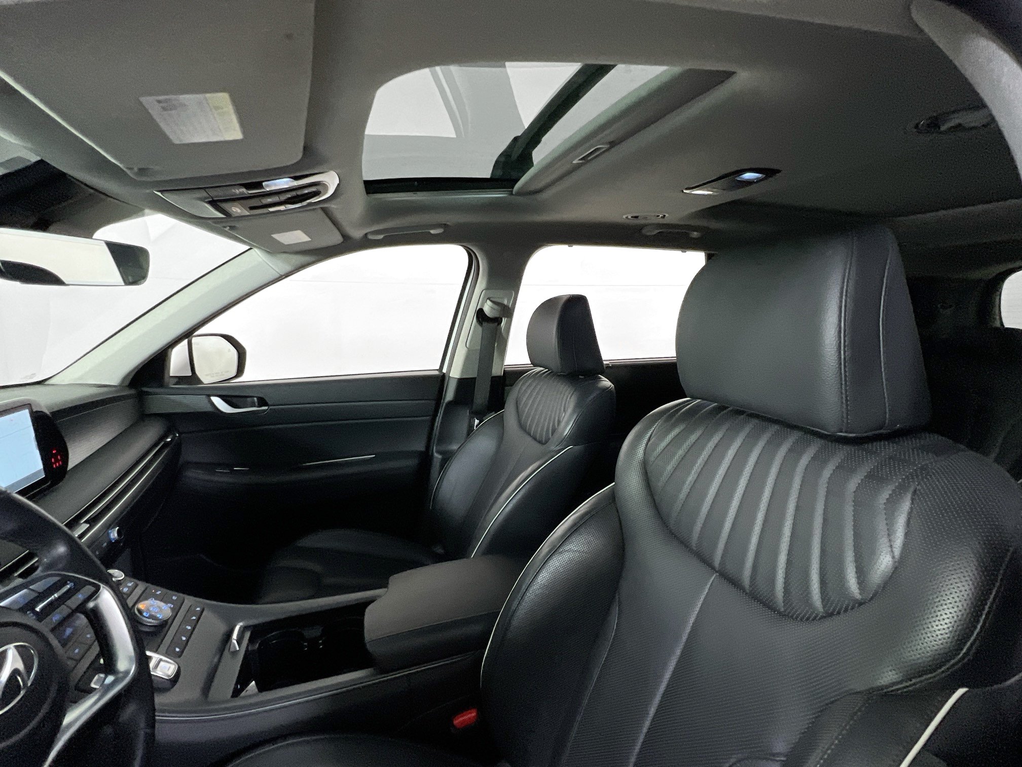 Used 2023 Hyundai Palisade Limited AWD/4WD image 22