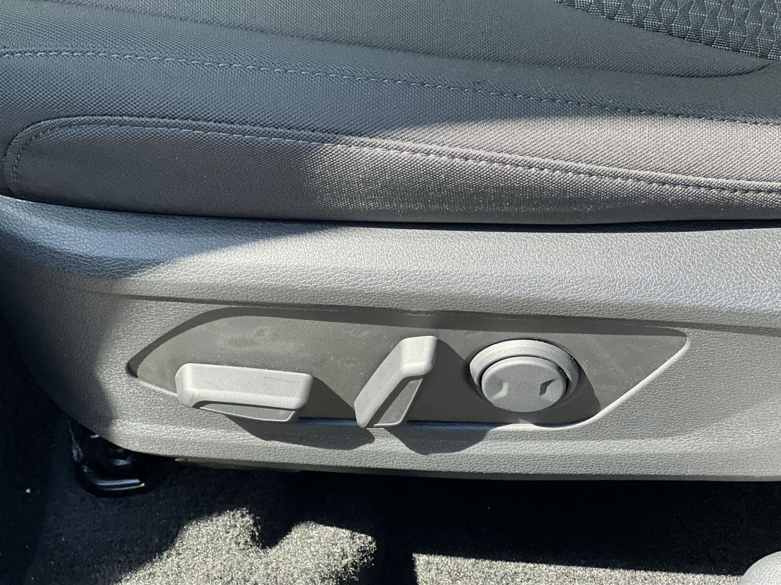 New 2027 Kia Sportage LX w/ LX Convenience Package FWD image 19