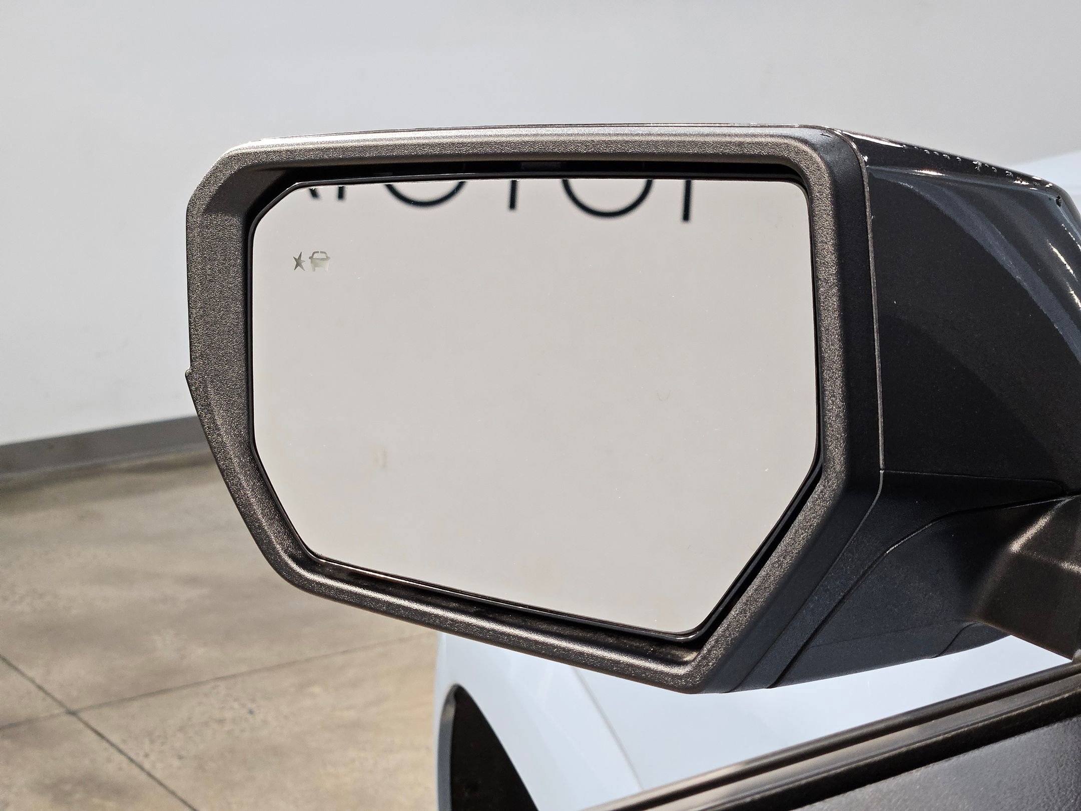 Used 2025 Chevrolet Colorado Z71 image 22