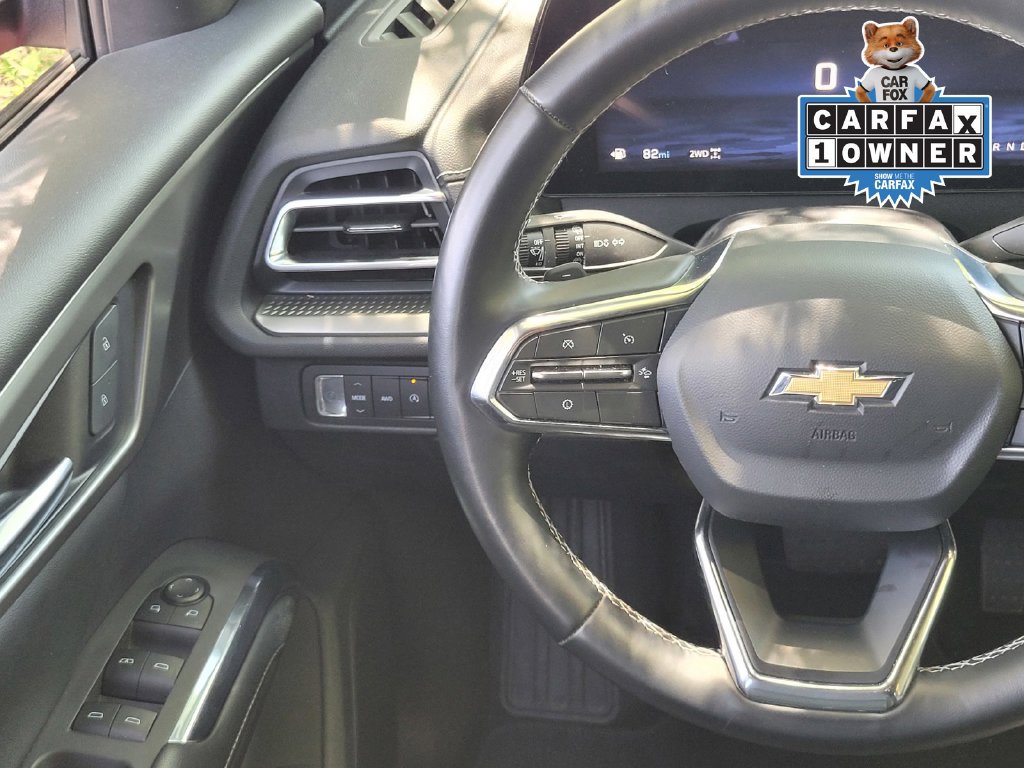 Used 2025 Chevrolet Traverse LT AWD/4WD image 12