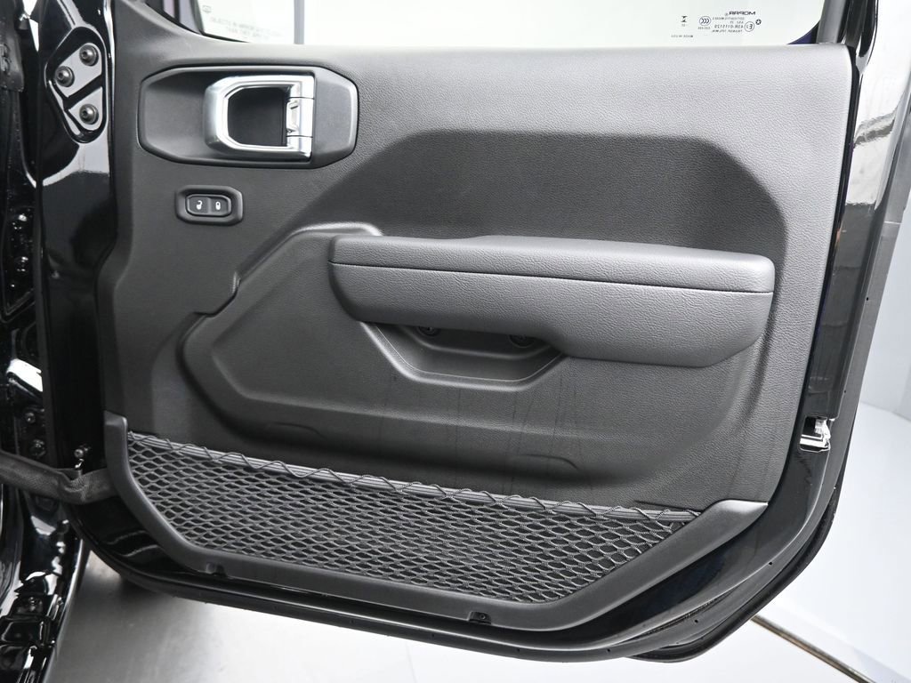 New 2025 Jeep Wrangler Sport S image 20