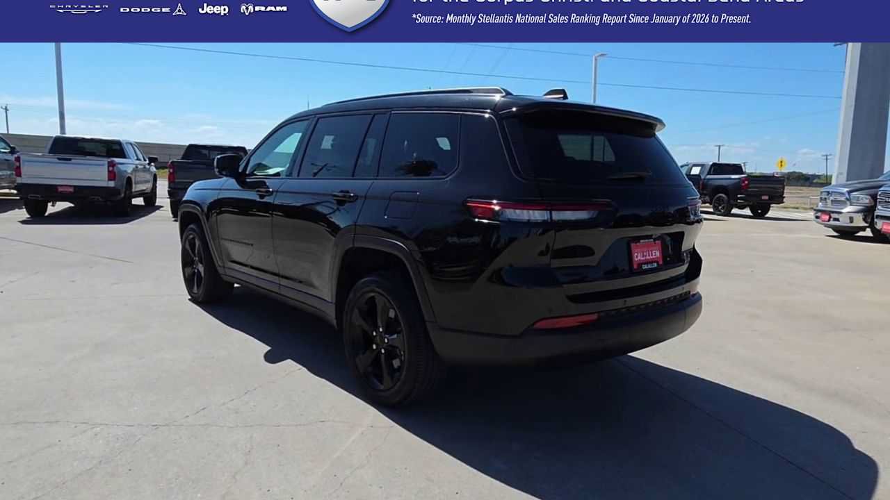 Used 2024 Jeep Grand Cherokee L Altitude AWD/4WD image 6