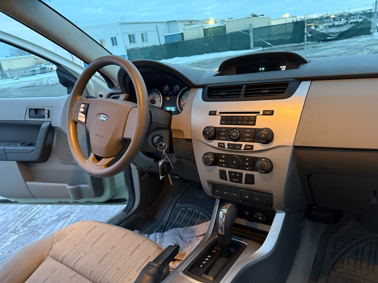 Used 2011 Ford Focus SE image 19