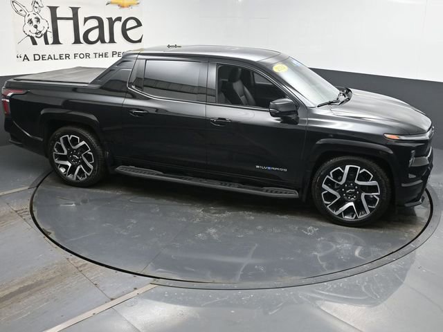 Used 2024 Chevrolet Silverado EV RST image 36