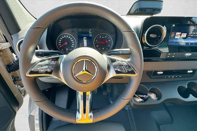 New 2026 Mercedes-Benz Sprinter 2500 image 11